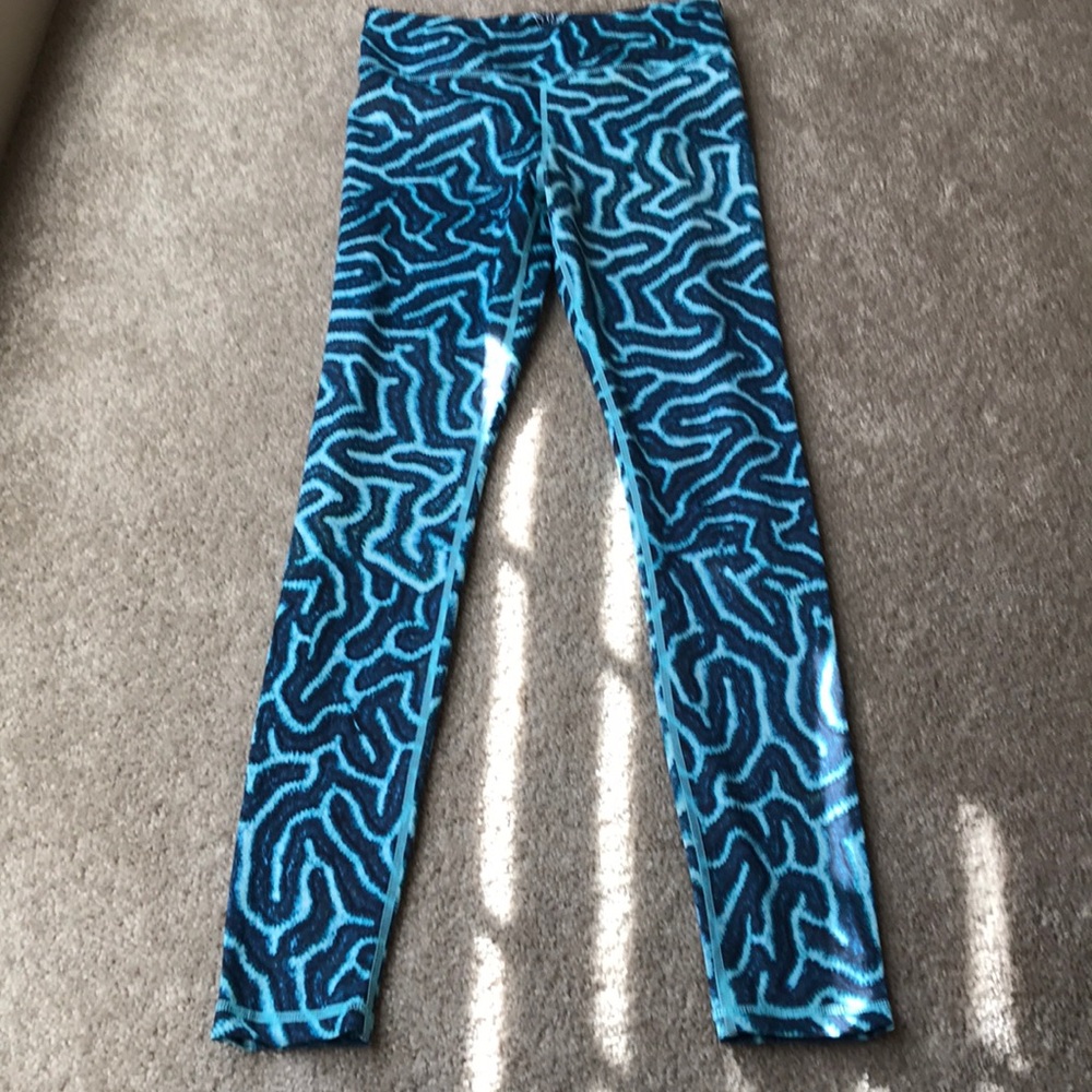 Size small Wise Fool yoga pants. Barely worn.